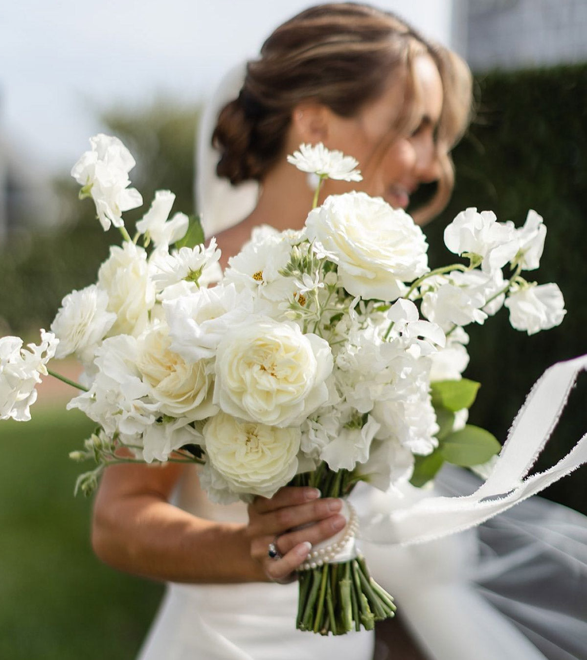 How to Choose Your Wedding Flowers in London